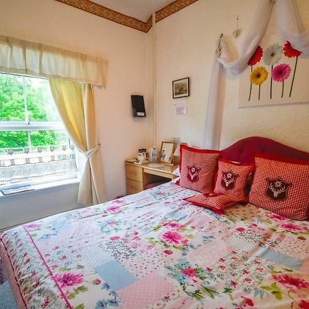 Gorphwysfa House B & B 베투스 이 코이드 외부 사진